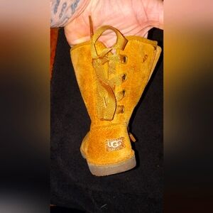 UGG BOOTS TODDLER SIZE 8